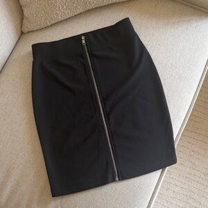 Elegant Black Zipper Tight Skirt